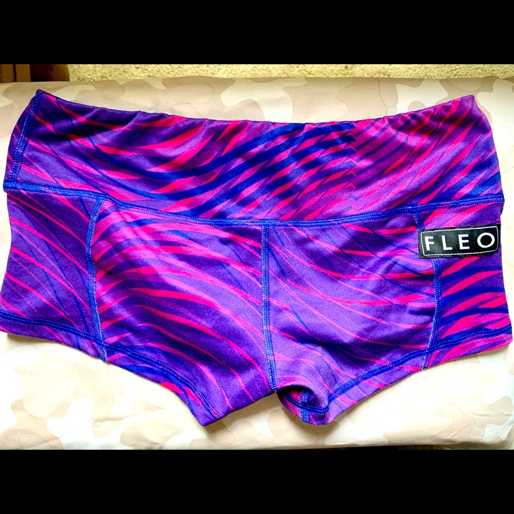 Fleo Low Rise Contour Style LIMITED REWARD STYLE